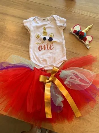 Ensemble anniversaire taille 6 mois