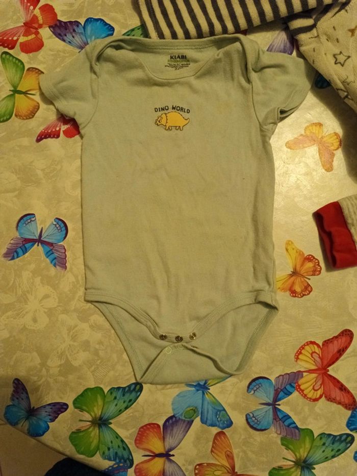 Lot 4 pyjamas et 1 body 24 mois Sergent major orchestra kiabi - photo numéro 2