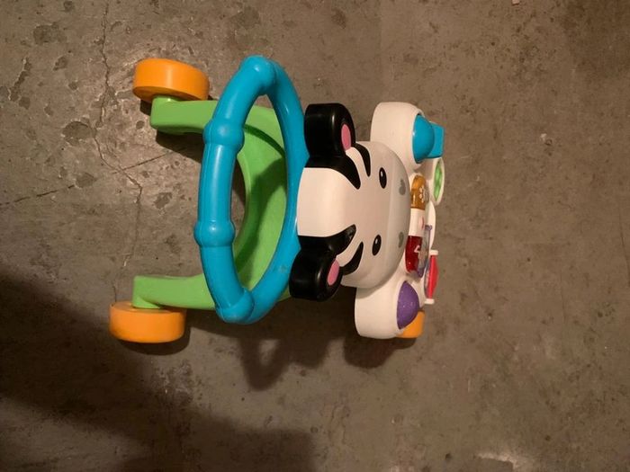 Trotteur à pousser bébé - photo numéro 2