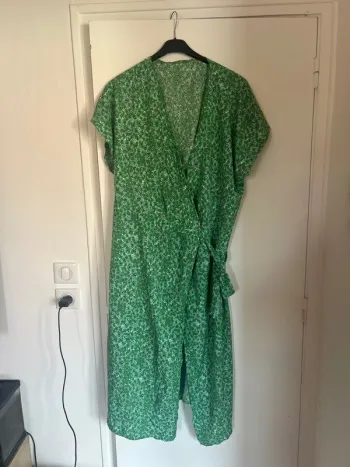 Robe porte feuille
