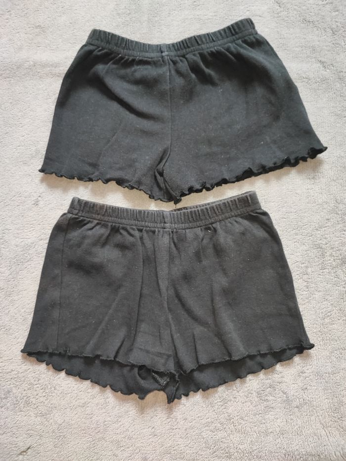 Lot de 2 shorts 3 ans