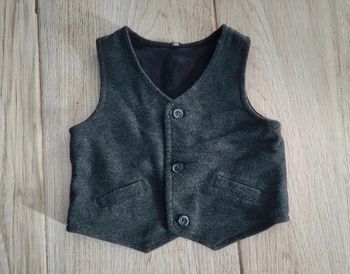 Gilet de costume garçon gris foncé noir neuf  12 mois