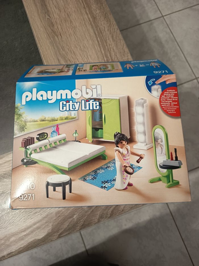 Playmobil city life 9271 chambre parentale