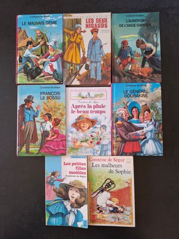 Lot de 8 livres de La Comtesse De Ségur en bon état