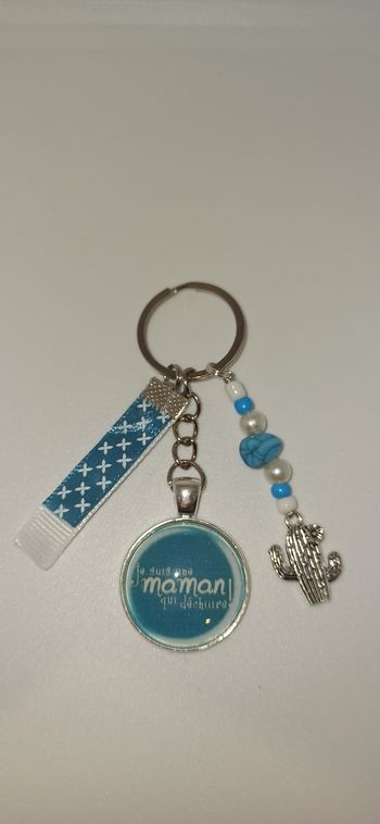 Porte clé message bijoux de sac " Maman qui déchire "