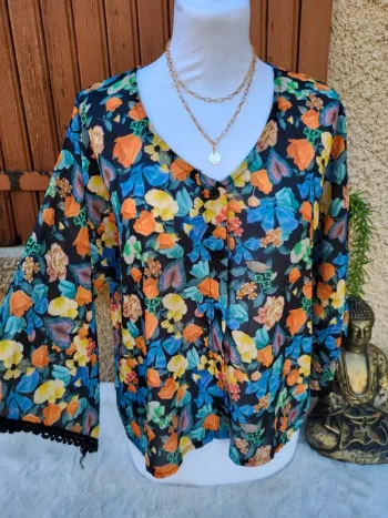 Chemise courte fluide fleuri noir multicolore broderie cloothes taille 42