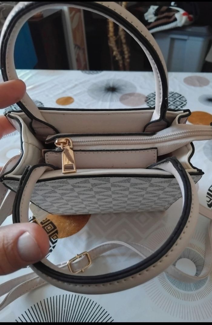 Sac a main avec étiquette neuf - photo numéro 6