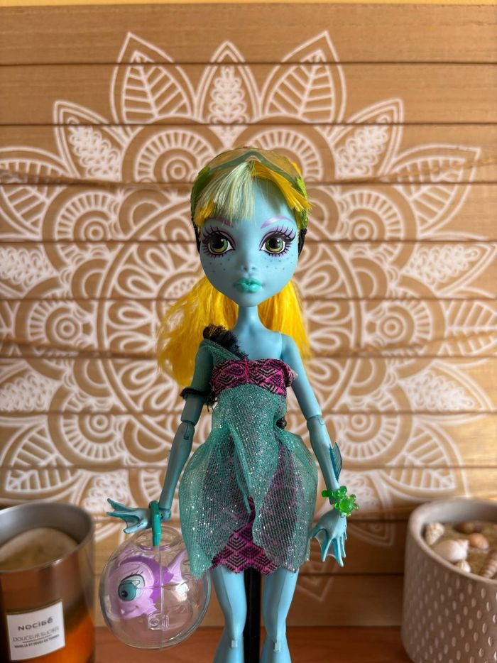Poupée Monster high - photo numéro 2