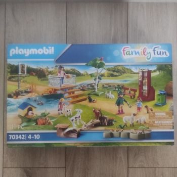 Animalerie Family fun playmobil 70342 neuf