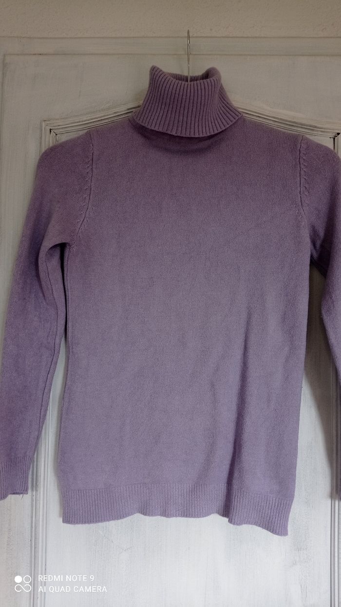 Pull col roulé  mauve lilas taille S Tbe