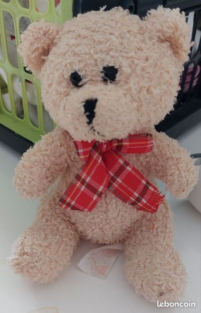 Peluche en très bon état - photo numéro 2