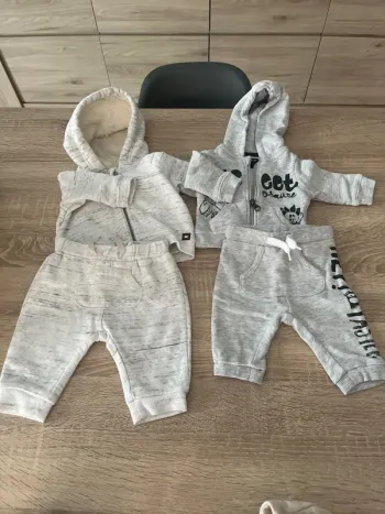 Ensemble jogging et veste