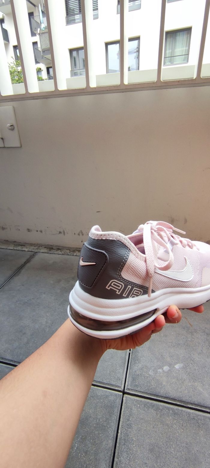 Chaussures de sport Nike - photo numéro 5