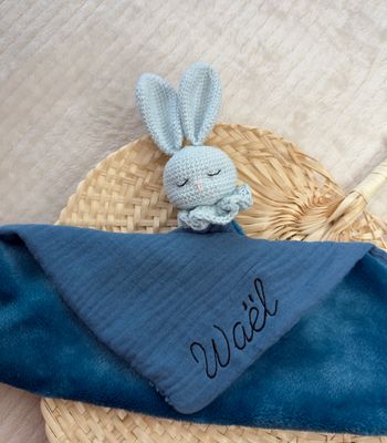 Doudou lapin fait main