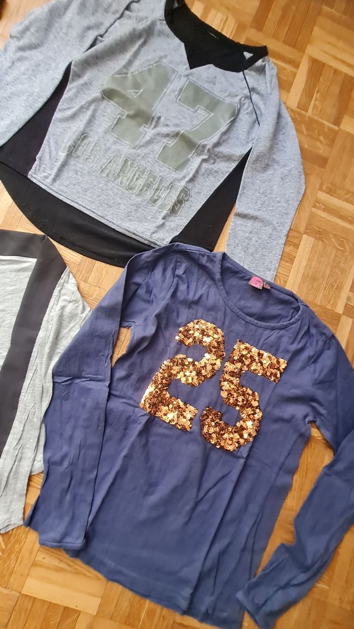 Lot de 4 t-shirts taille 14ans - photo numéro 2