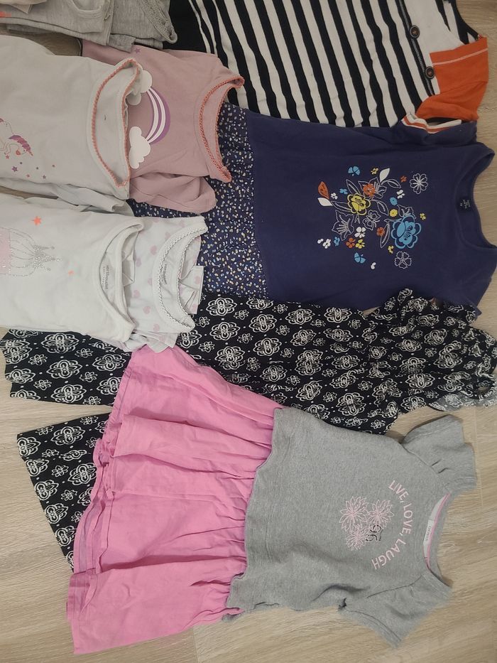 Lot vetement 6 ans 7 ans - photo numéro 4