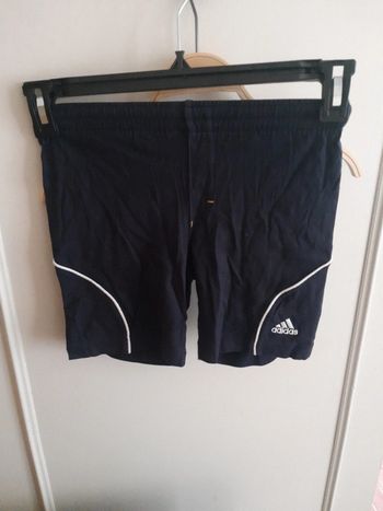 Short adidas