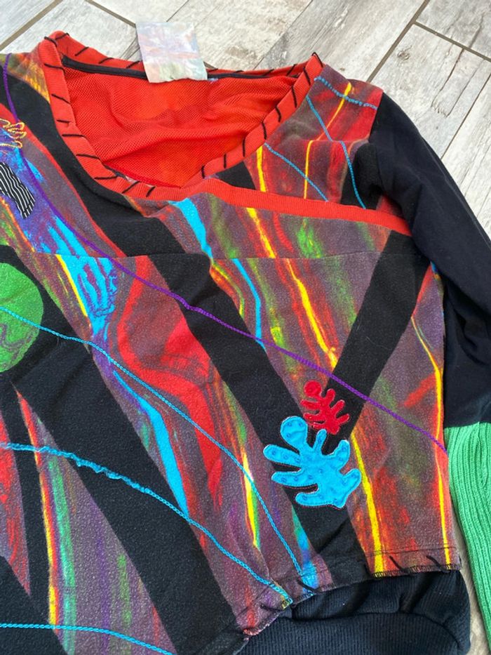 Très joli pull Sweat original - photo numéro 7