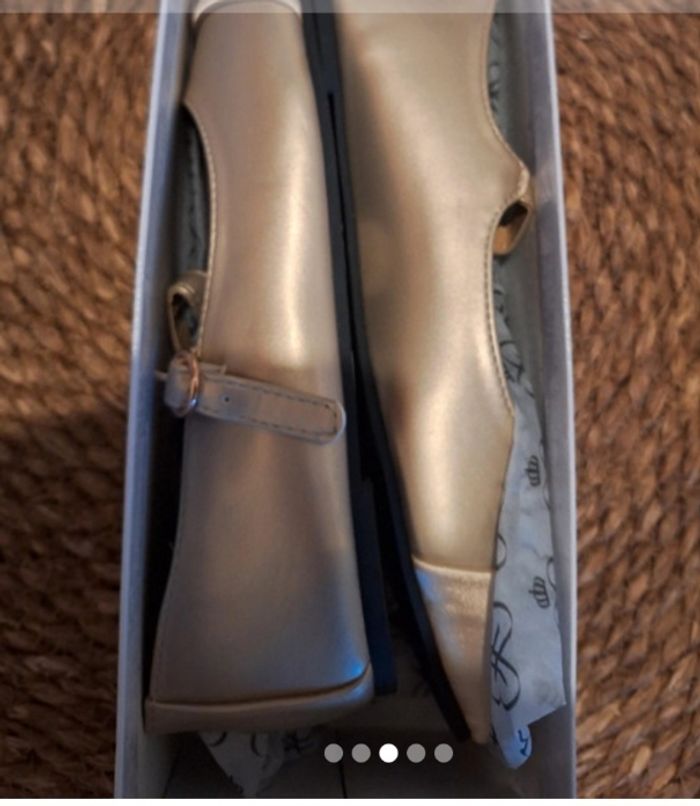 Ballerines  couleur doré  neuves - photo numéro 7