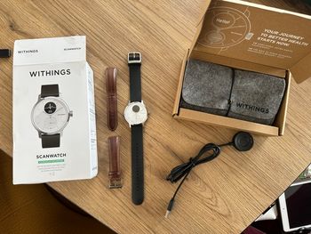 Montre Scanwatch Withings 42mm blanche