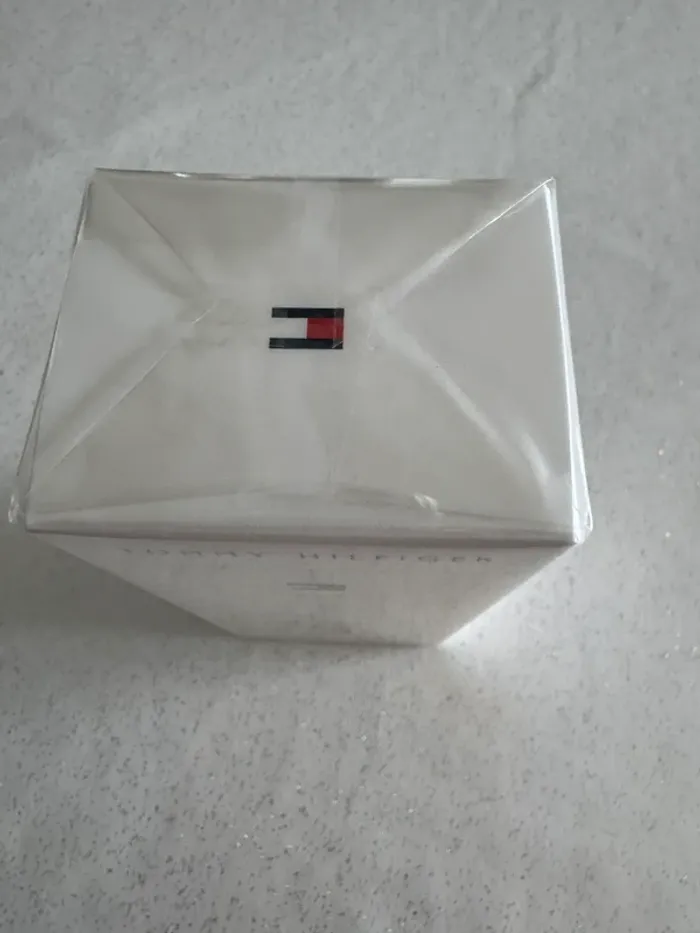 Parfum, Tommy Girl - photo numéro 3