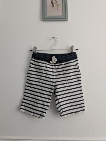 Short 8 ans petit bateau rayé