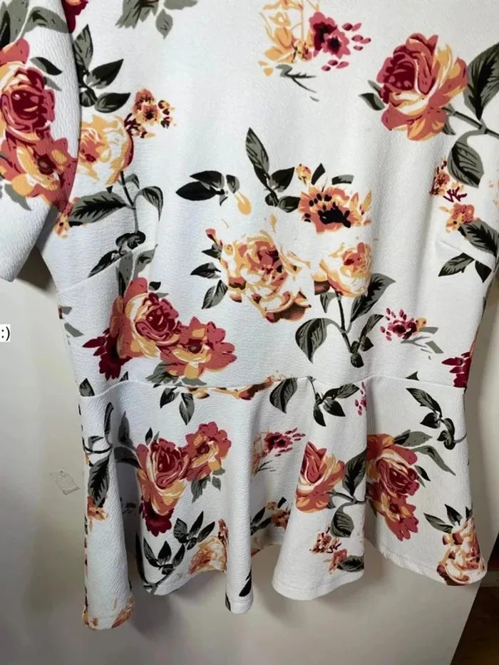 Blouse péplum femme taille 48 / SHEIN - photo numéro 5