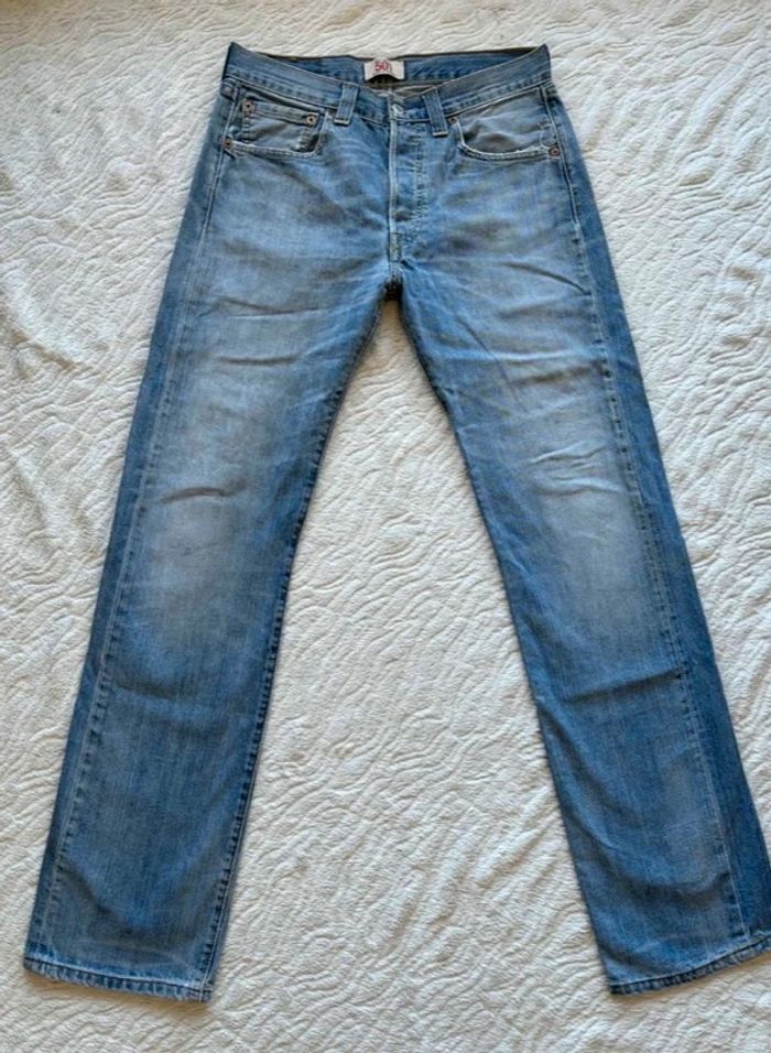Jean Lévis 501 homme coupe droite straight leg bleu effet délavé taille W30 M/40 L/34 Y2K - photo numéro 4