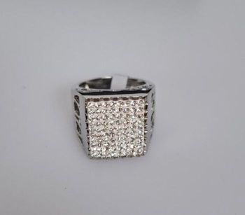Bague femme acier inoxydable – Strass brillants – Neuve