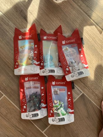 Tonies