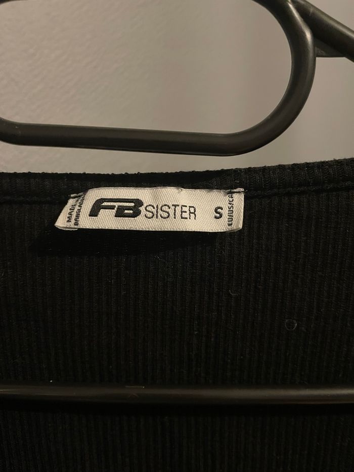 Crop top - photo numéro 3