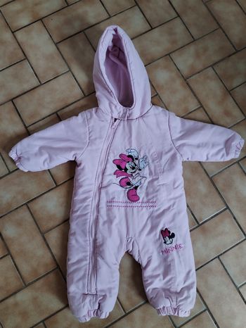 Combinaison Disney, taille 9 mois