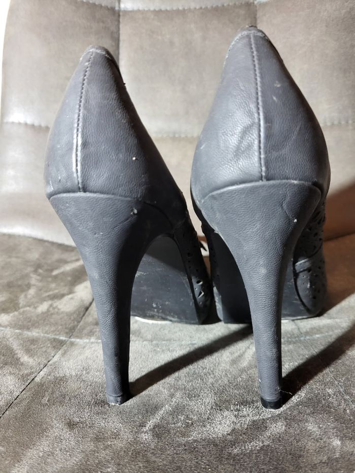 Escarpins dentelle noire - photo numéro 4