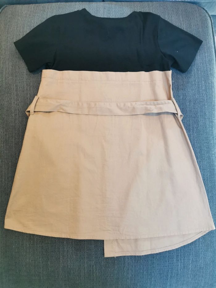 Robe en très bon état - photo numéro 2