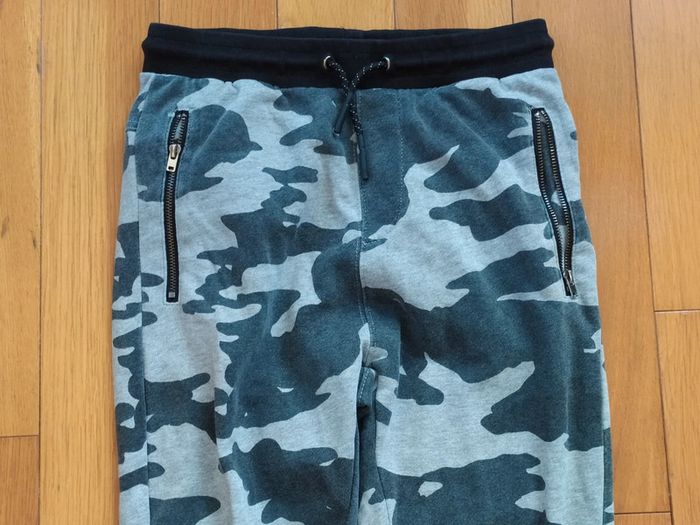 Pantalon jogging camouflage Zara 12 ans - photo numéro 4