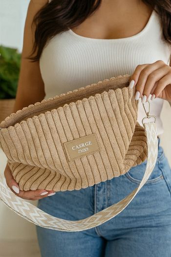 Un sac cocoon et stylé parfait pour la saison