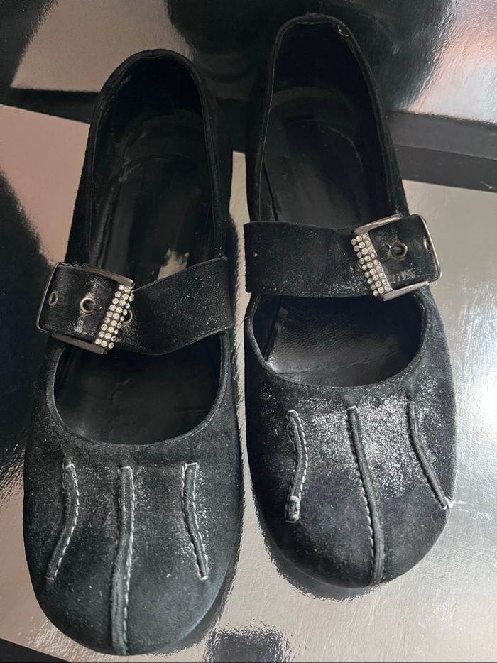 Chaussures à brides