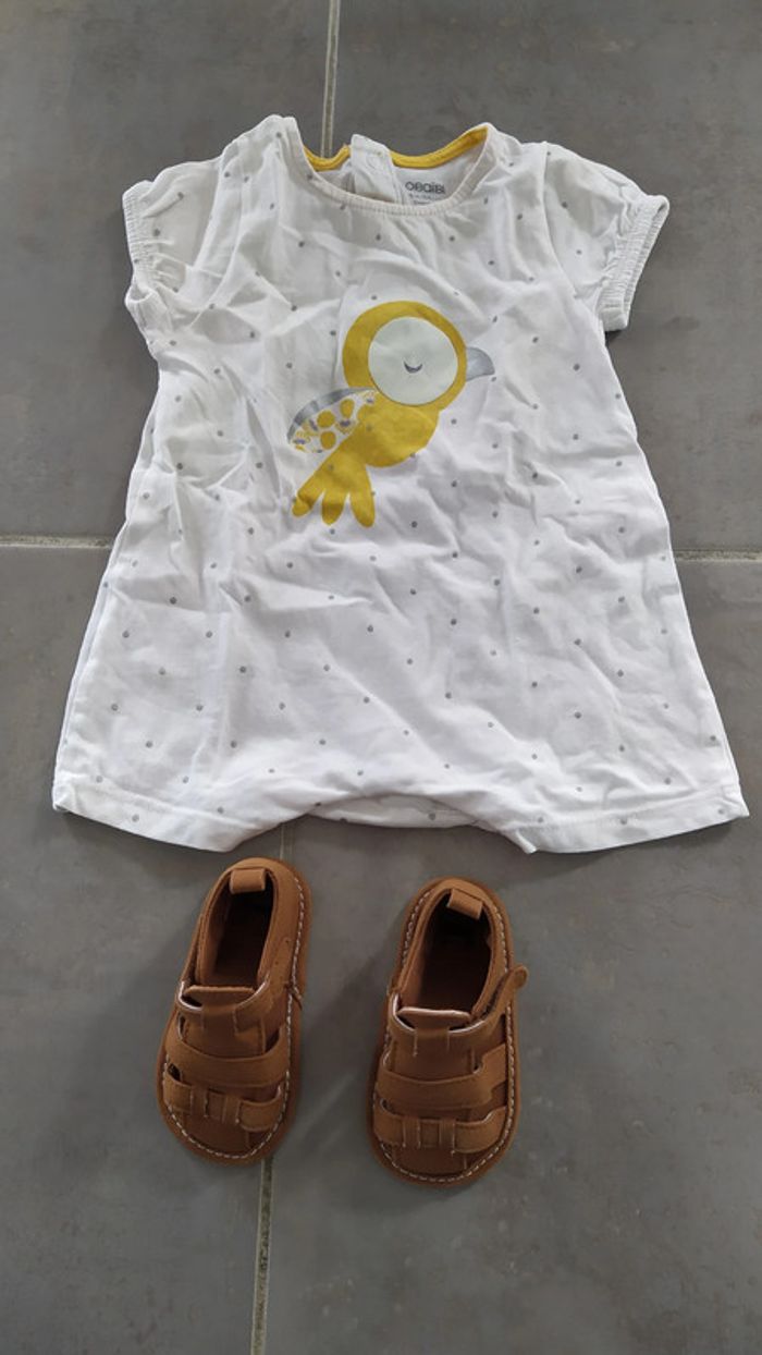 Tenue fille + chaussures en 6 mois