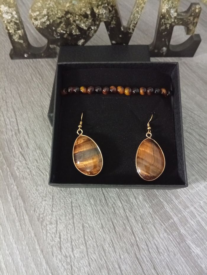 Joli ensemble boucles d'oreilles+bracelet en pierre naturelle oeil du tigre - photo numéro 2