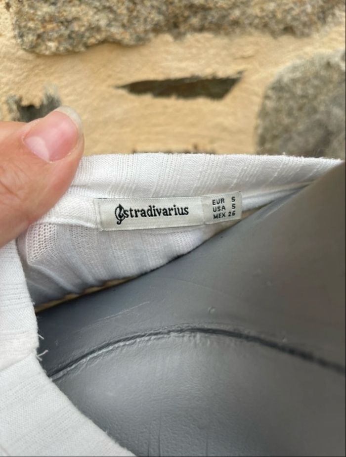 Teeshirt en maille blanche - Stradivarius - photo numéro 4