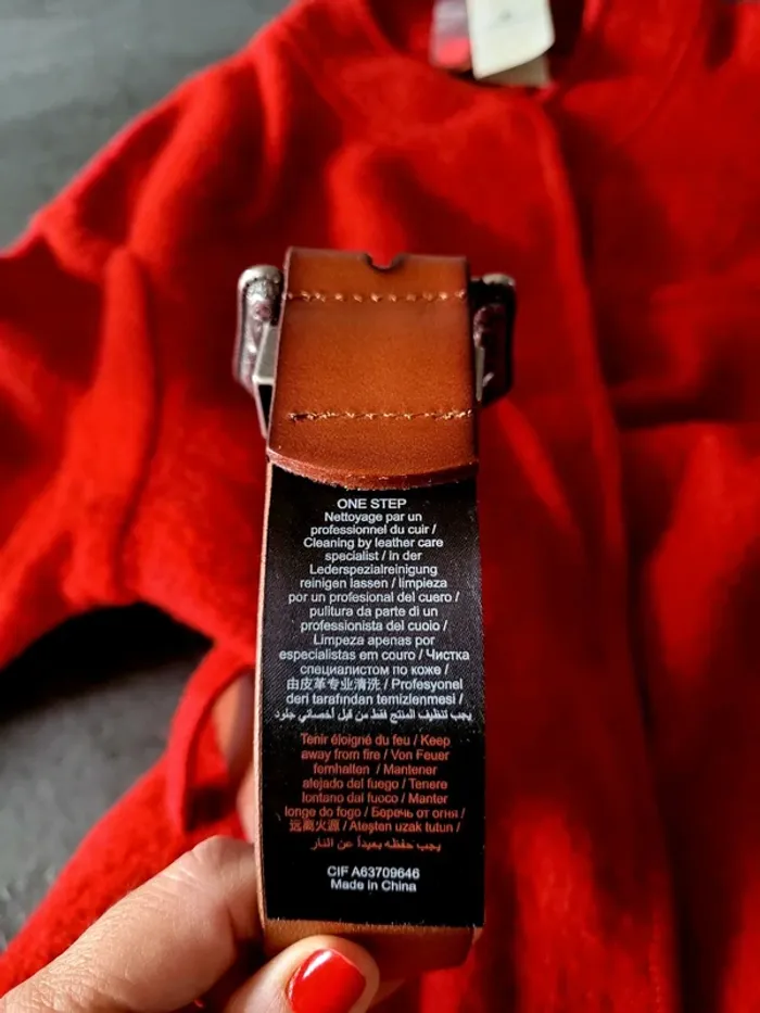 Veste One step rouge 40 Neuve - photo numéro 3