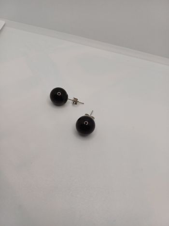 Boucle d oreilles noires