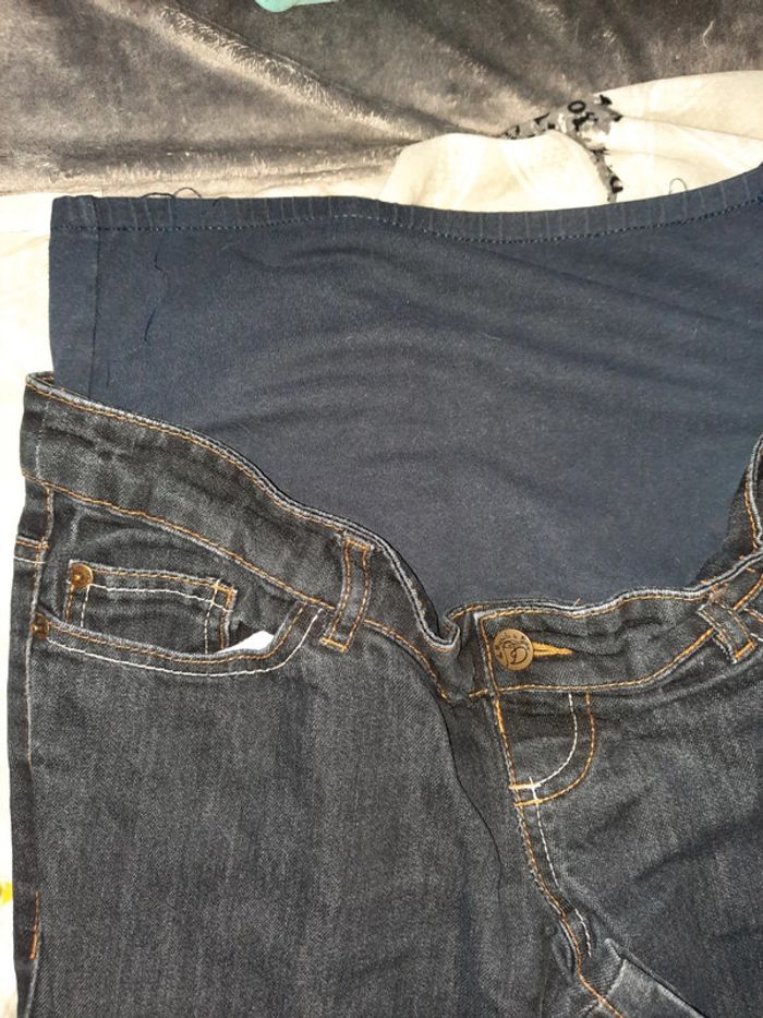 Pantalon grossesse - photo numéro 3