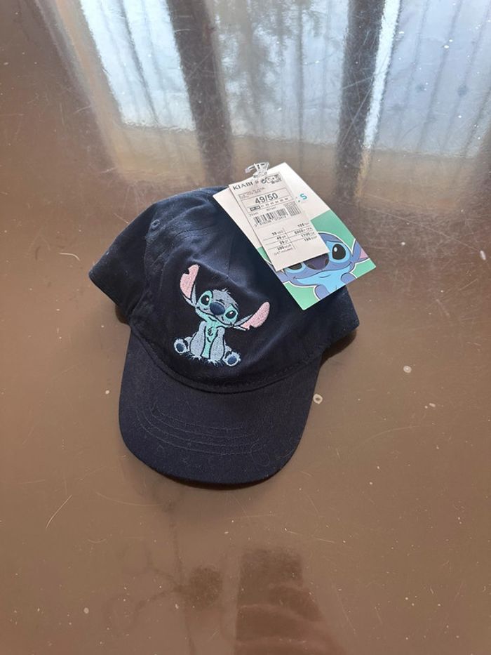 Casquette disney stitch 49/50 18/30 mois