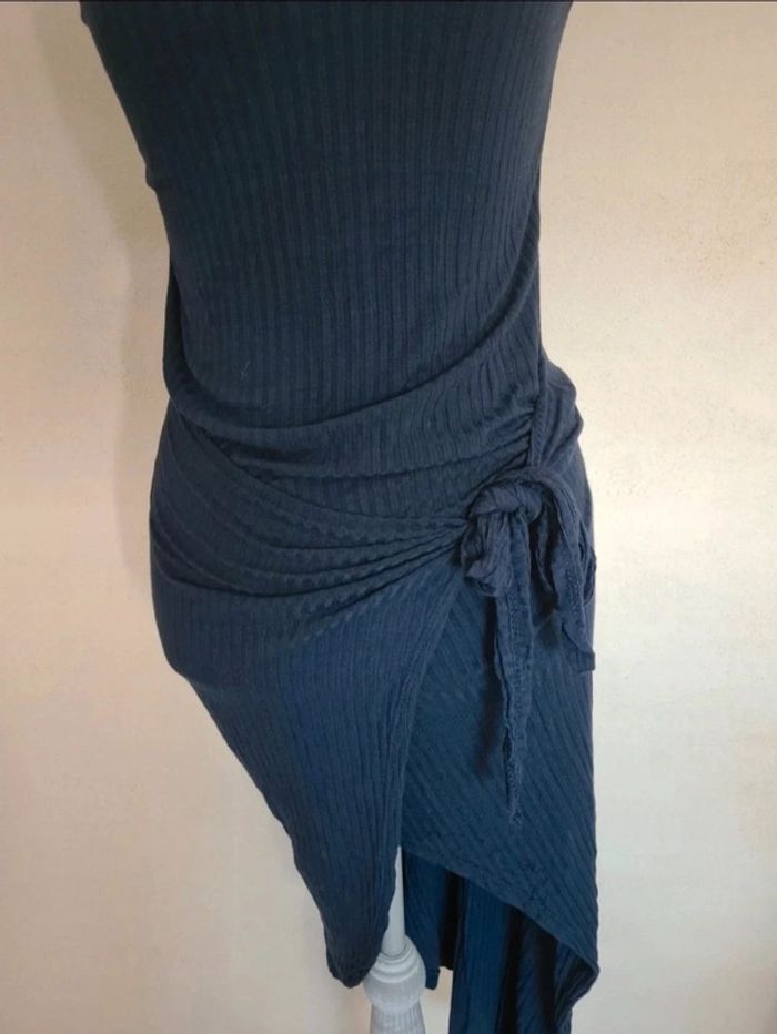 Robe bleu marine - photo numéro 3