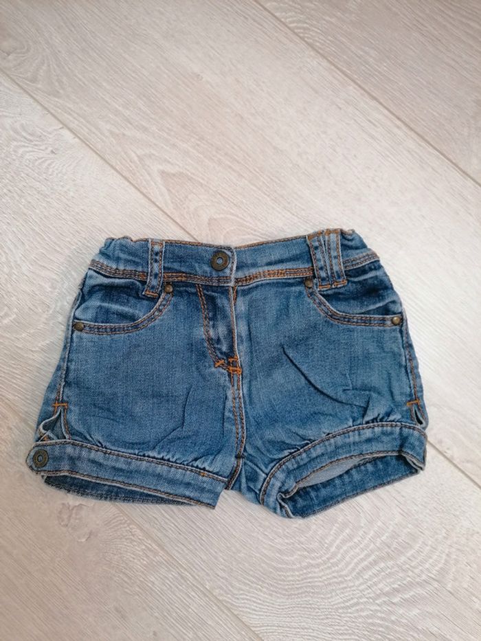 Short ELLE 9 mois