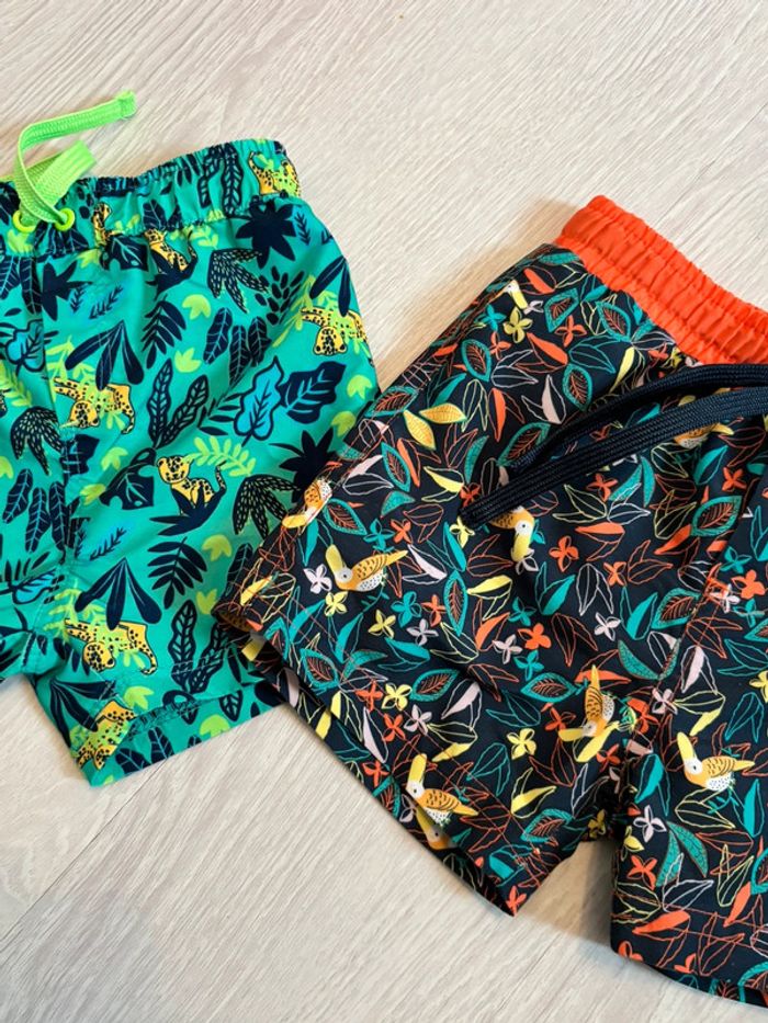 2 shorts de bain 18mois - photo numéro 2