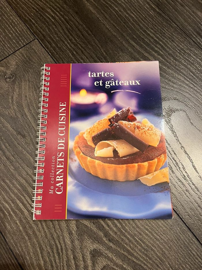 Livre “tartes et gâteaux”