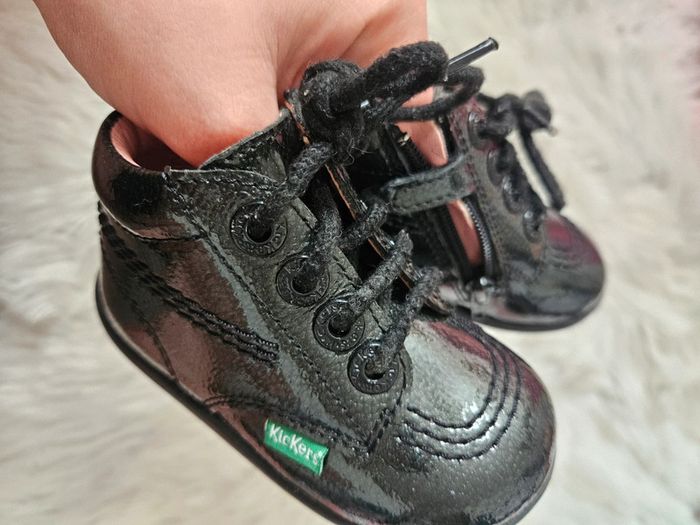 Kickers vernies noires bébé - Taille 20 - photo numéro 4