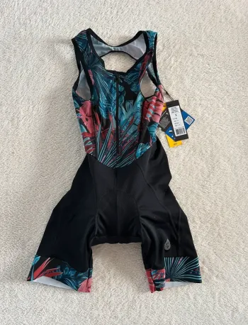 Cuissard à bretelle / short AGU